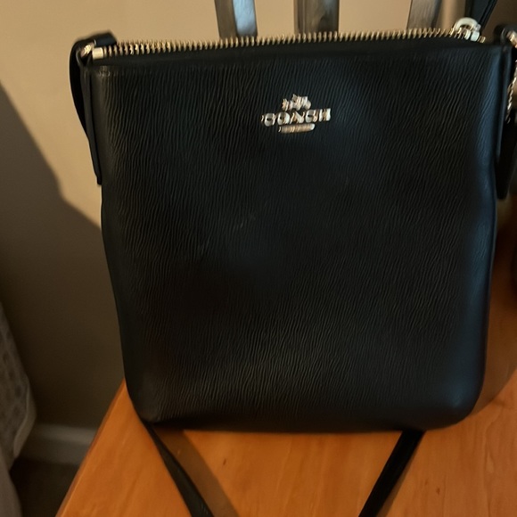 Coach Crossbody - Picture 2 of 2